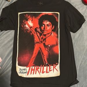 Thriller tee